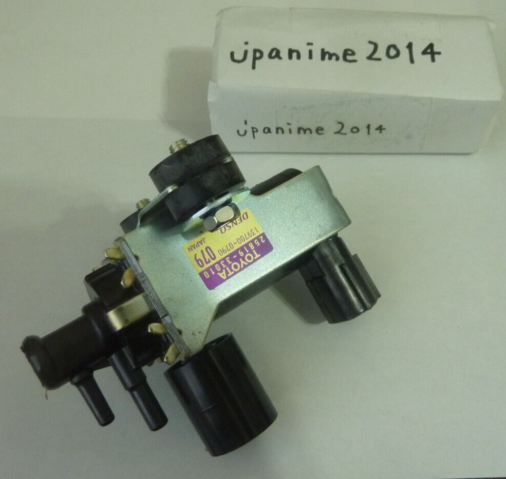 Genuine Toyota Land Cruiser 100 HDJ100 Vacuum Regulating Valve