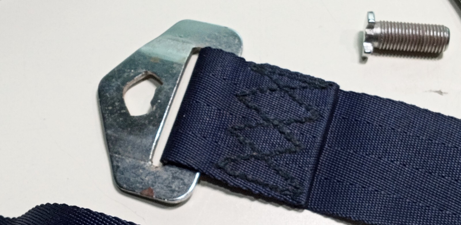 Maserati Ghibli Original Seat Belts_PAIR_ORIGINAL FACTORY GENUINE_VINTAGE OE