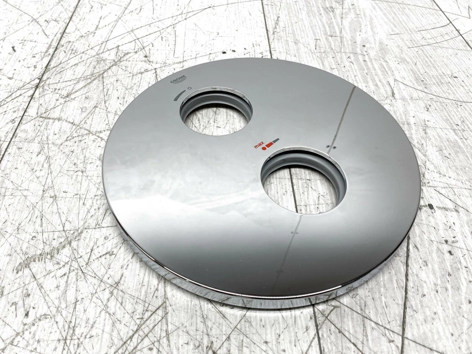 Robinet thermostatique encastré pour baignoire et douche Grohe Chrome 2909500... - Photo 2/4