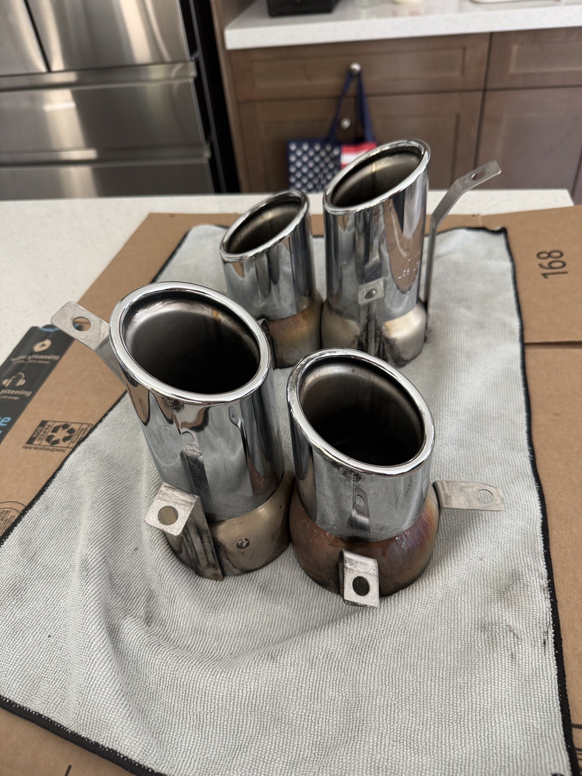 Audi R8 2012 REAR Exhaust tip P/N 420251237
