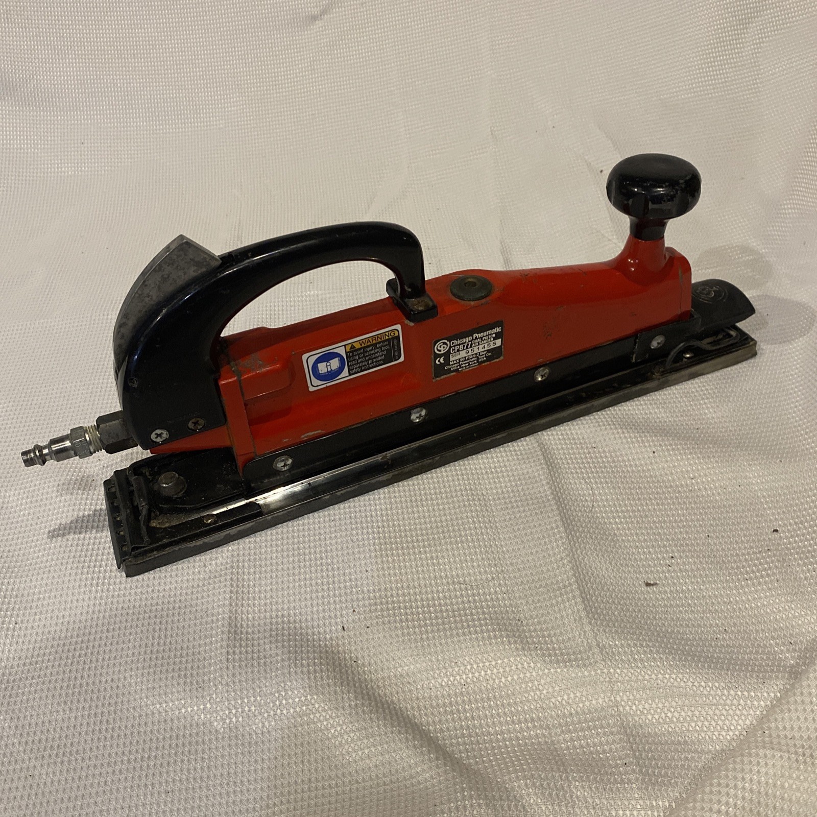 Chicago Pneumatic Tools Dual Piston Pneumatic Air Sander / File CP877 *Tested