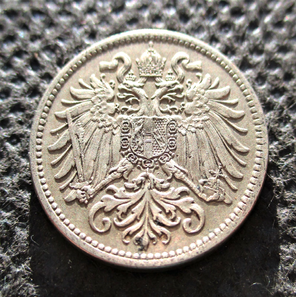 OLD COIN OF AUSTRIA-HUNGARY EMPIRE 10 HELLER 1915 WORLD WAR I