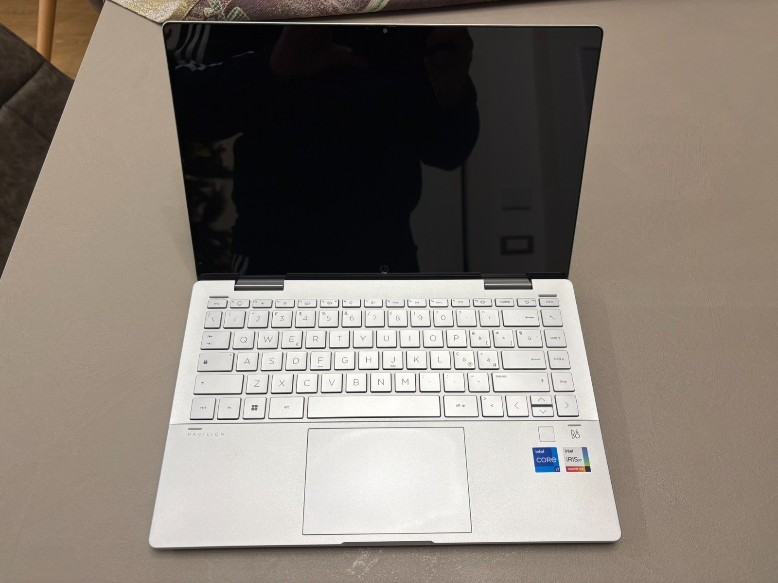 HP PAVILION X360 CONVERTIBILE 2IN1 14-EK1020NL I7 1355u 16GB RAM 512 SSD