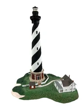 VGT Cape Hatteras Light Sculpture  Danbury Mint 1992 Lighthouse Beach Cottage