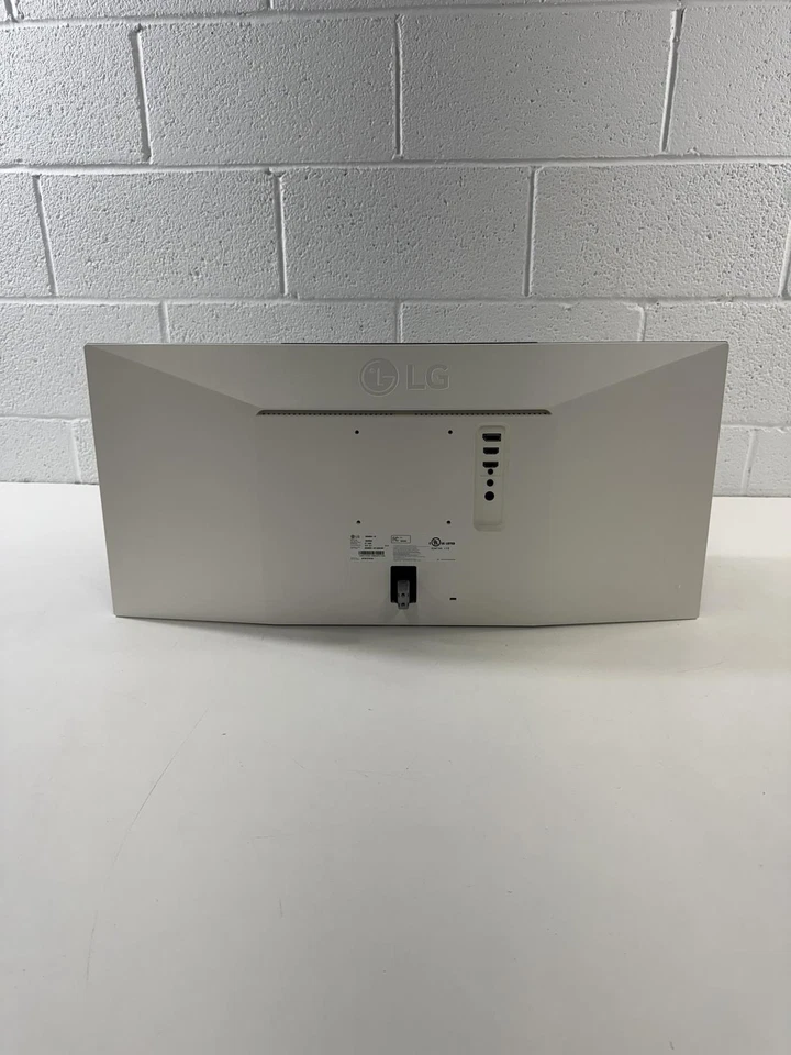 LG UltraWide WFHD 29-Inch FHD 1080p Computer Monitor 29WN600-W (DAMAGED SCREEN)* - Image 3 of 4