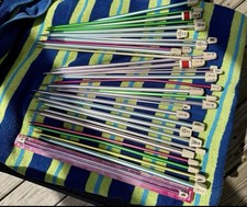 susan bates knitting needle bundle includes 33 variety of sizes