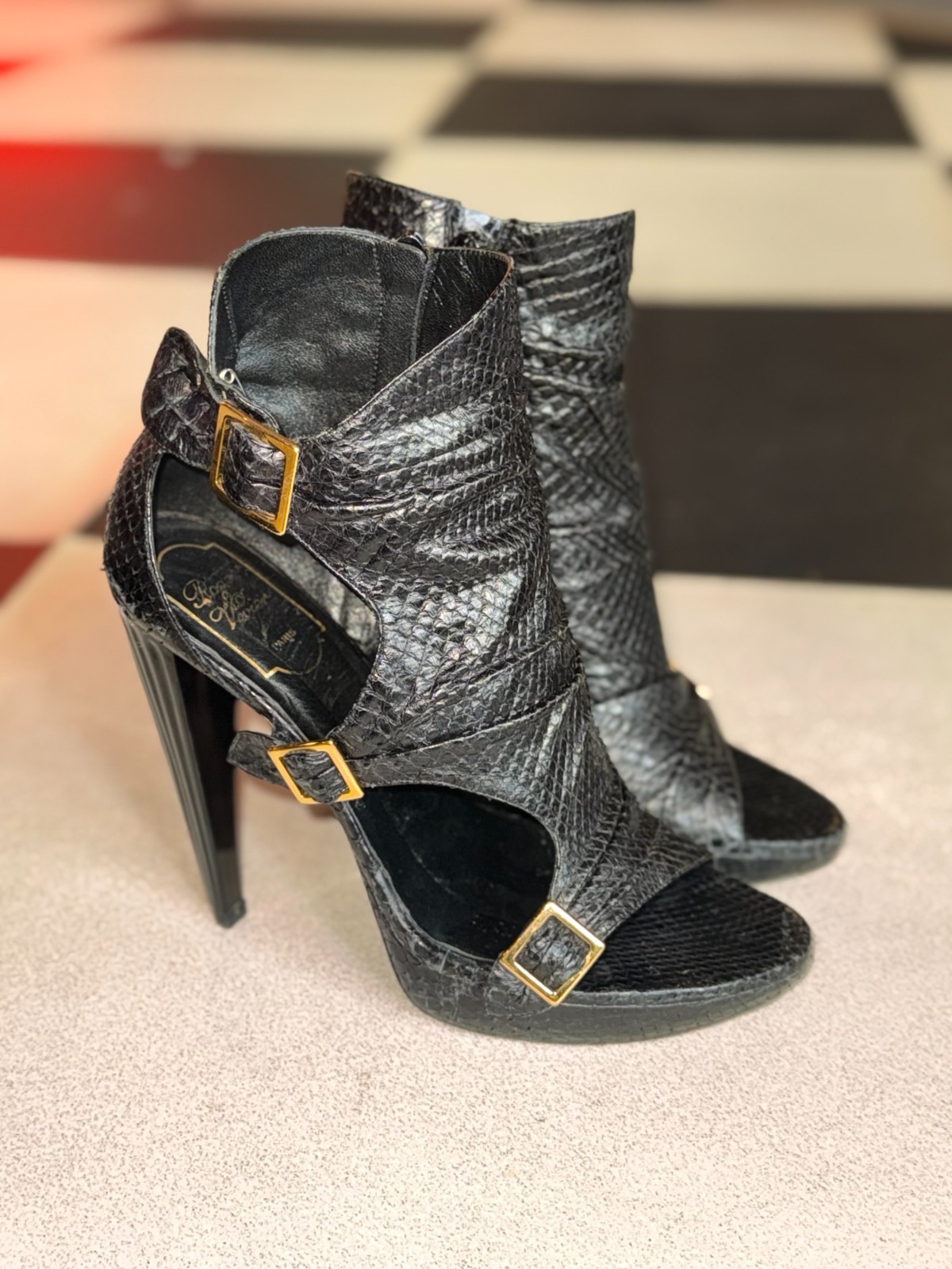 RARE! Roger Vivier Black Python Buckle Platform S… - image 5