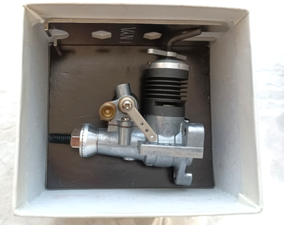 VINTAGE ENYA 06D-II T.V. DIESEL ENGINE w/ BOX, MANUAL & WRENCH NOS