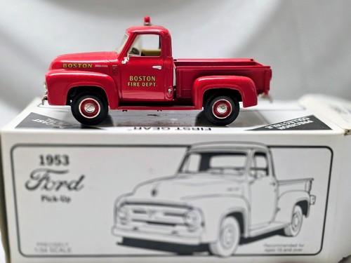 First Gear 19-1551 Boston Fire Department 1953 Ford Pickup 1/34