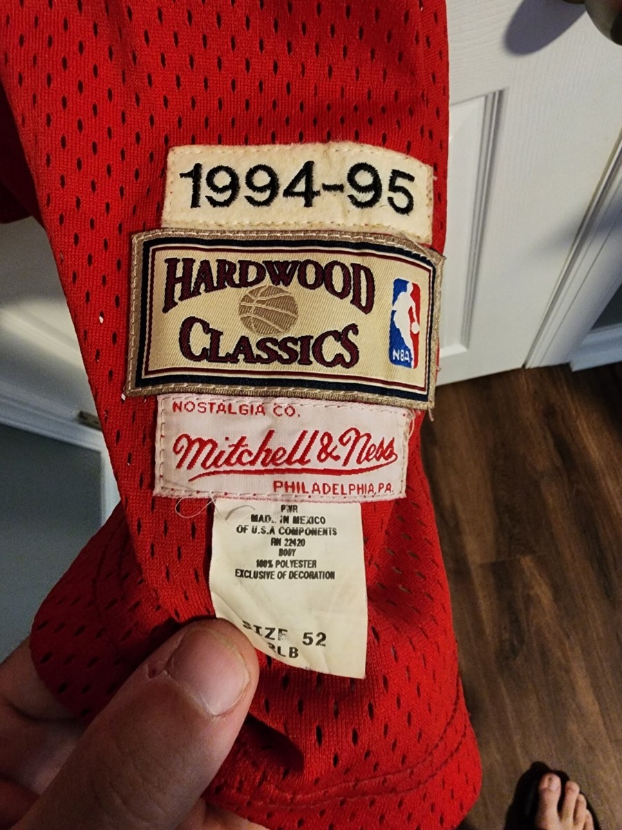 Authentic VINTAGE Clyde Drexler Mitchell & Ness 94-95 Rockets