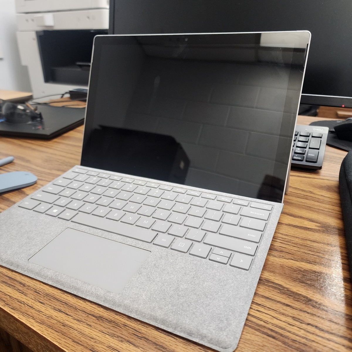Microsoft Surface Pro 5 1796 12.3 Microsoft Surface Pro 5 1796 12.3