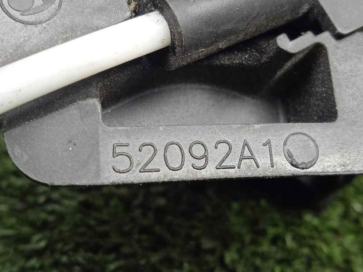 A0007250007 - 52092A1 - 18110598 INTERIOR LEFT FRONT HANDLE 