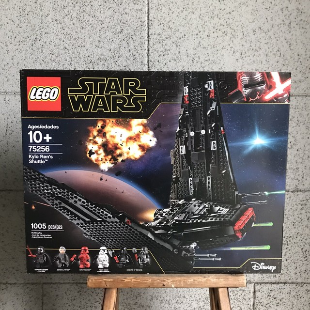 LEGO Kylo Ren's Shuttle Star Wars TM (75256) for sale online | eBay