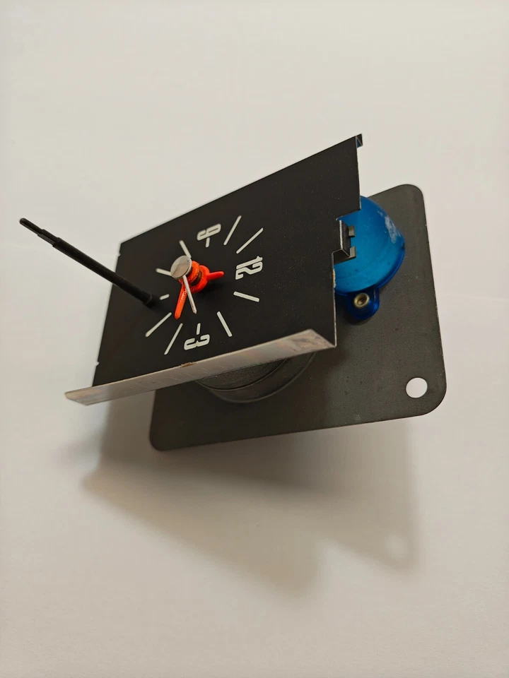 1971-1974 Dodge Plymouth Coronet Satellite Instrument Cluster Clock 2985416 NOS. - Image 3 of 4