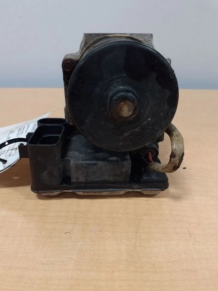 Conjunto de módulo de bomba ABS de freno antibloqueo Chevy Tahoe 2003-2006 OEM Foto 3 de 4