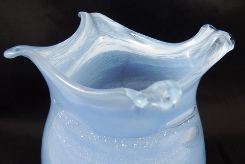 Stunning British Art glass Vase Lisa Michaela Rabone - Picture 2 of 4