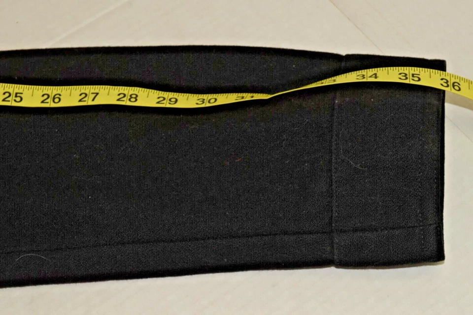 Chaqueta Levis Vintage Talla L Años 90 Negra Mezcla de Lana Suave Derecha del Centro Abotonada Foto 4 de 4