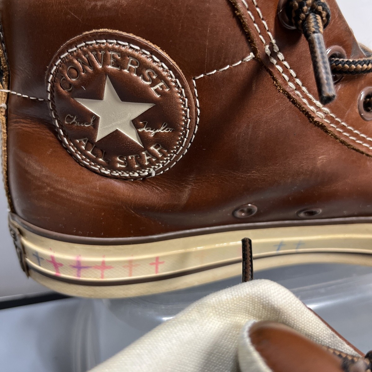 leather converse size 7