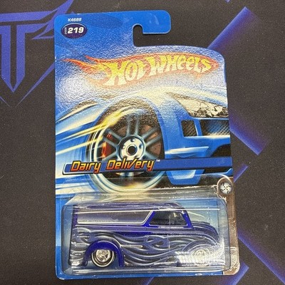 ミニカー HotWheels 2006MYSTERY CAR Dairy Delivery Hot Wheels 2006 Mystery Car 1/5 #219 Dairy Delivery Blue w Real