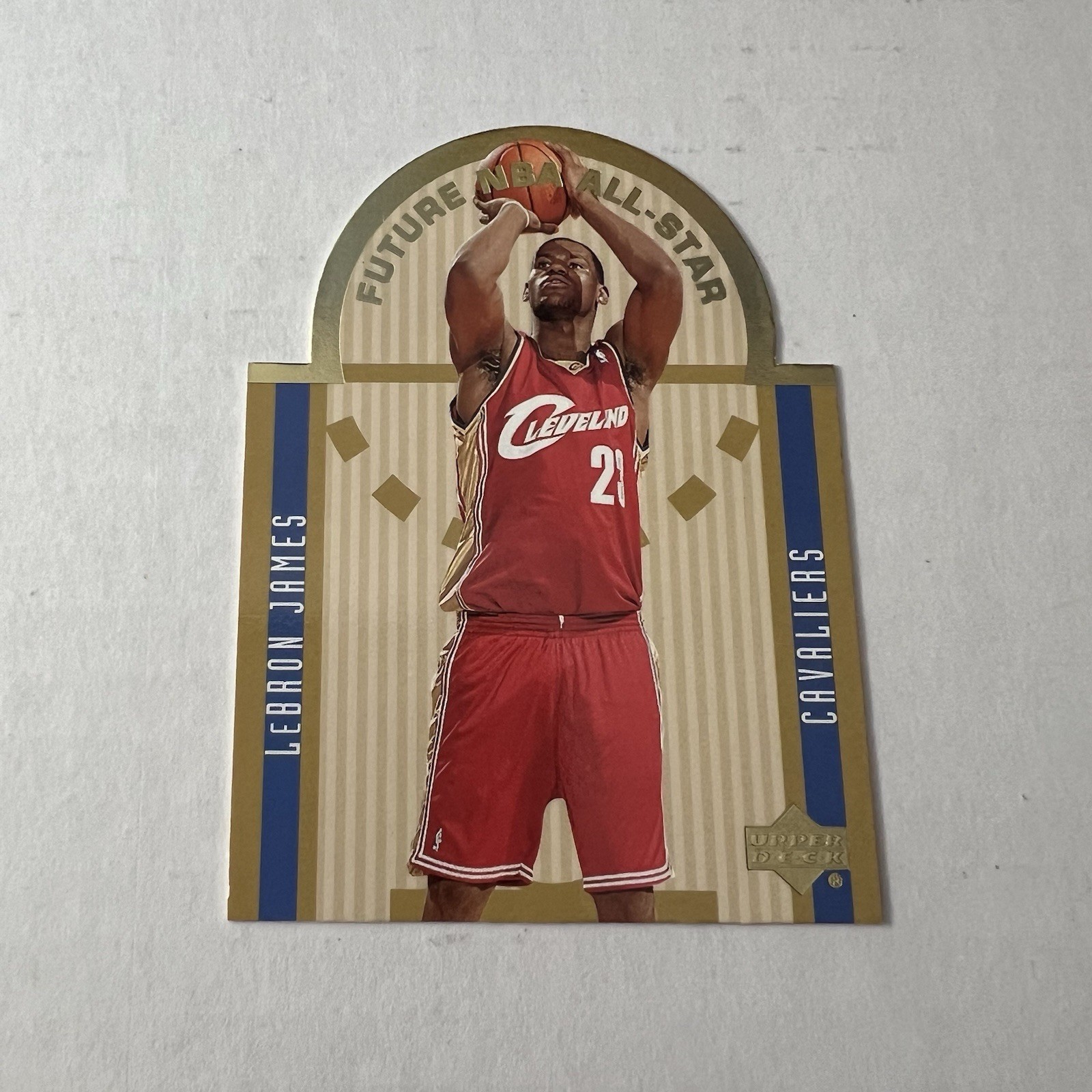 Lebron James 2003-04 Upper Deck FUTURE ALL-STAR Die-Cut Insert Rookie E15 2003