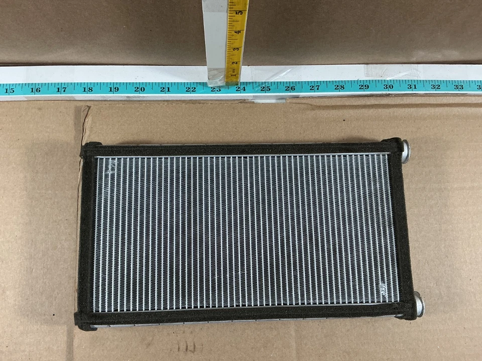 2012-2018 Audi A7 Quattro HVAC Heater Core Radiator OEM - Image 2 of 4