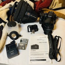 Panisonic LUMIX  Dmc Fz1000 Digital Camera With Extras !!