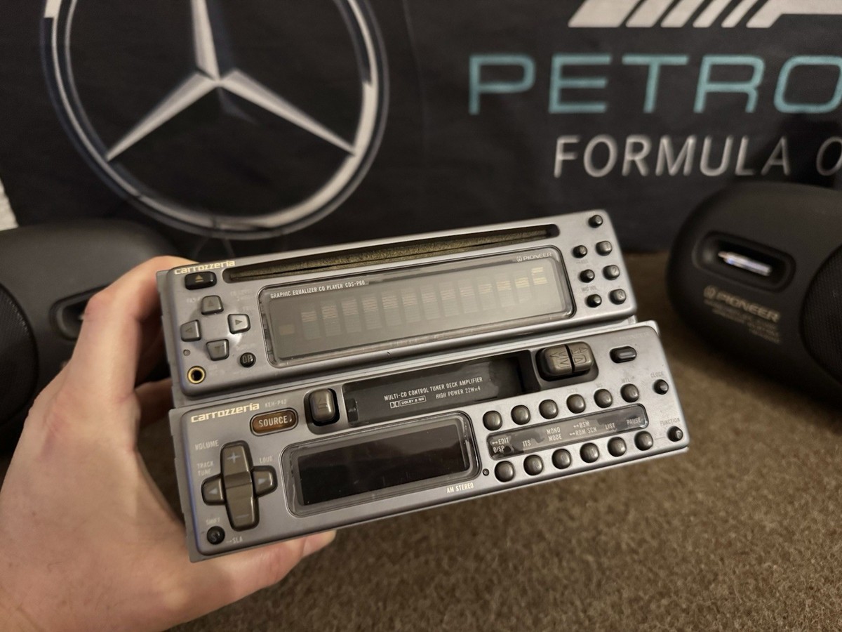 PIONEER CARROZZERIA KEH-P40 & CDS-P60 Car Radio Casette Player