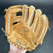 Wilson George Brett A2295 Youth Model Baseball Glove Mitt