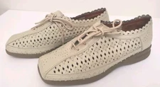 BEACON EUROFLEX Womens 8.5 M Wide White Fillagree Leather Shoes Lace up Comfort
