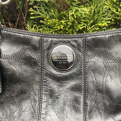 Coach East West Hobo Bag Soho Black Patent Leather Y2K