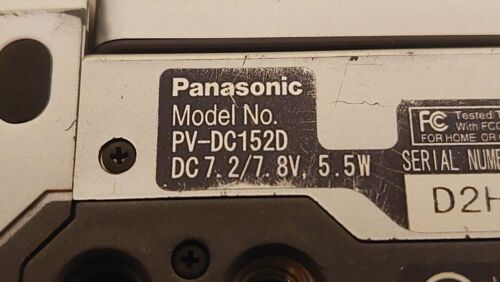 Panasonic Palmcorder PV-DC152D MiniDV Camcorder Turns On Not Working For Parts - Picture 3 of 4