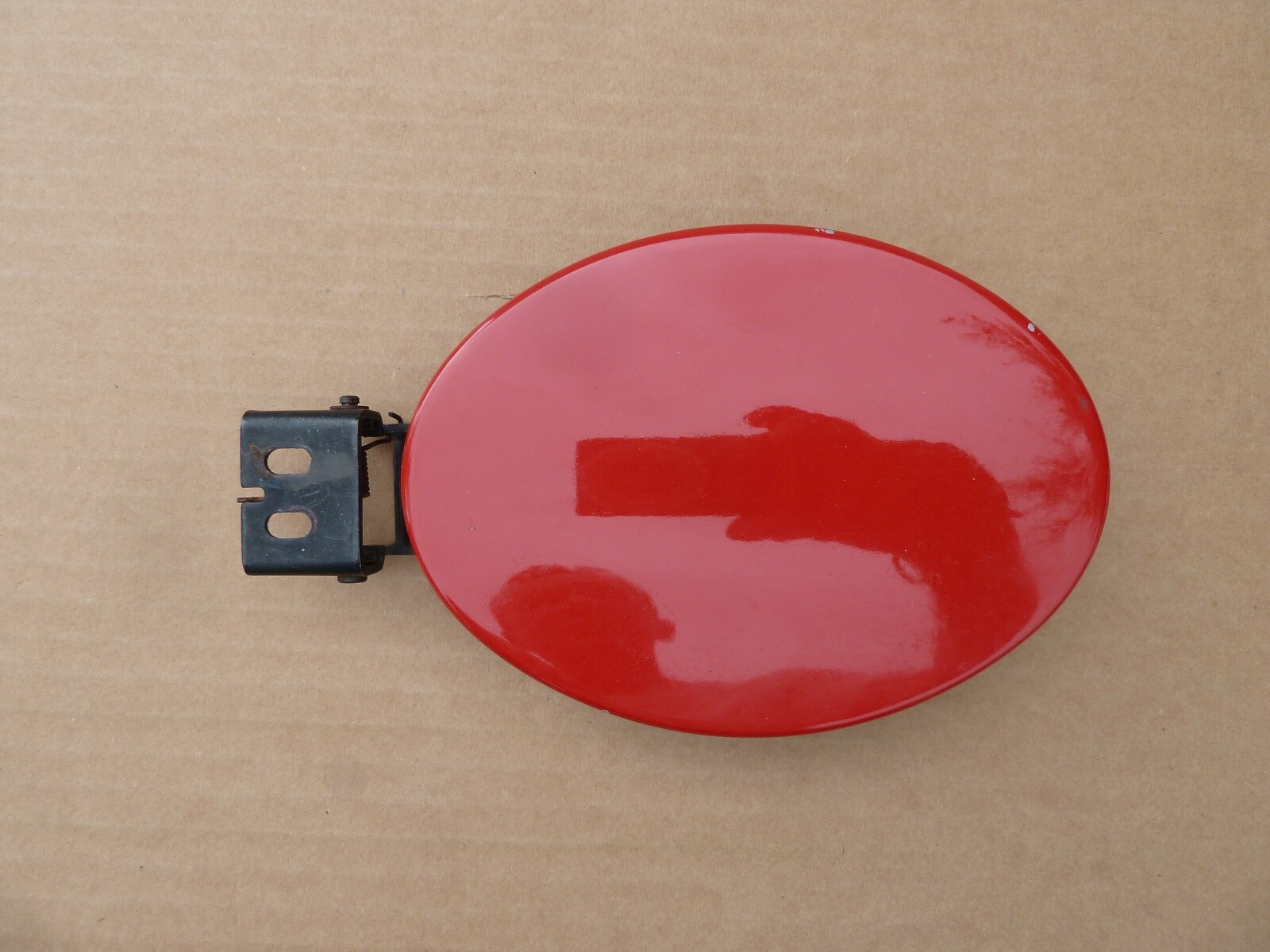 Ferrari 355 348 Fuel Gas Tank Filler Neck Red Door lid Hinge Open Mechanism F355