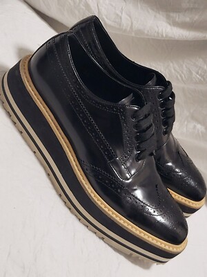 靴 vintage PRADA wing tip leather shoes Prada White Leather Wingtip Espadrille Oxford Platform size