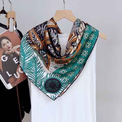 Chal de seda 100% sarga moda estilo tribal humano y animal hiyab 87*87 cm - Imagen 5 de 10