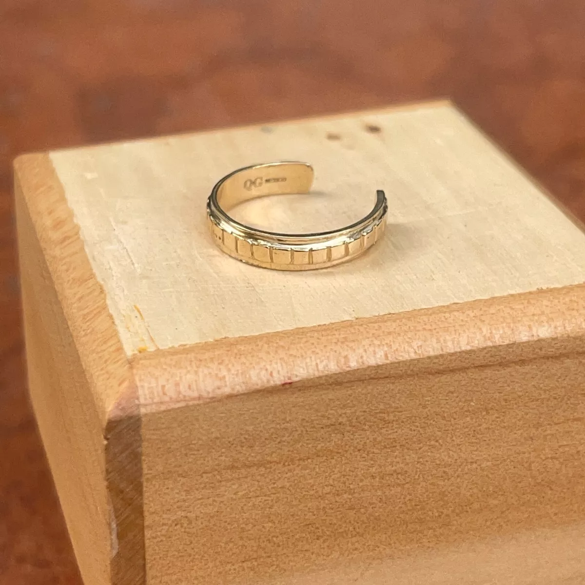 14 kt 2024 gold toe rings