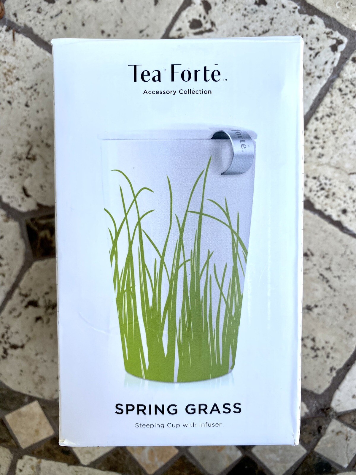 NIB Tea Forte KATI Spring Grass Steeping Cup Ceramic TUMBLER with INFUSER & LID