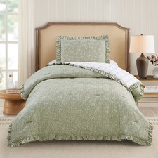 Modern Heirloom 2pc Twin/Twin XL Floral Ruffle Comforter Bedding Set