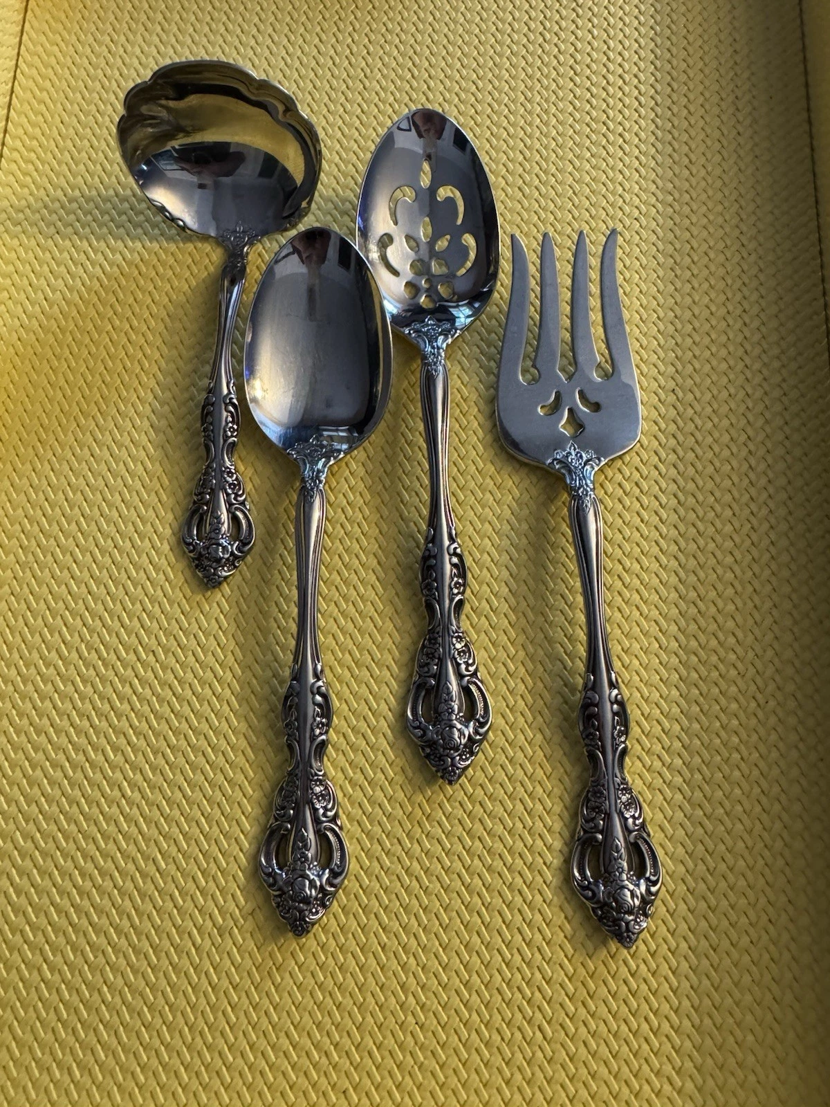 Oneida Michelangelo Serving Set 4 Pc Spoon Fork Ladle USA Stainless EUC