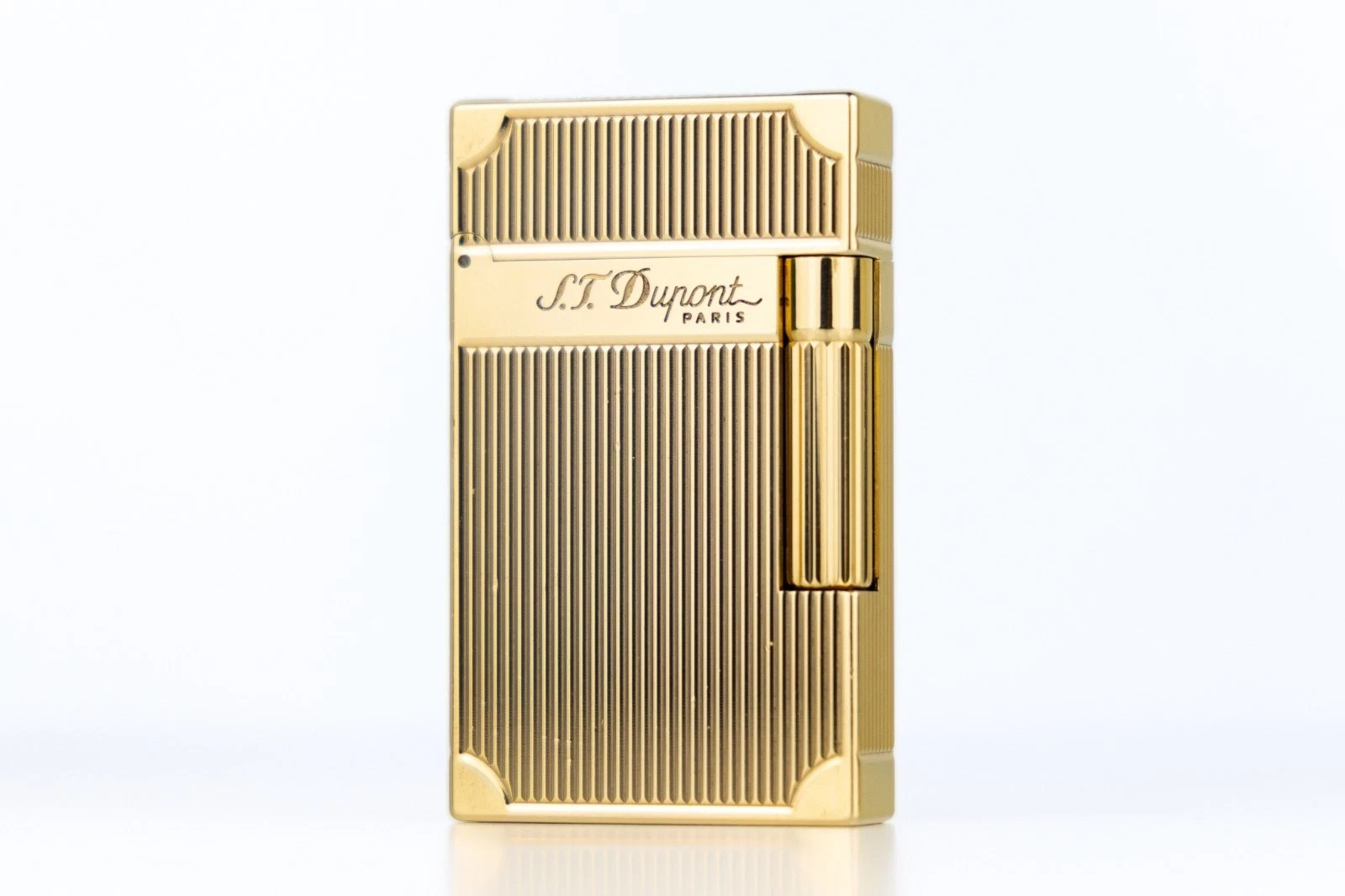 S.T. Dupont Vintage ST Dupont Ligne 2 Lighter Gold Malletier New With Box