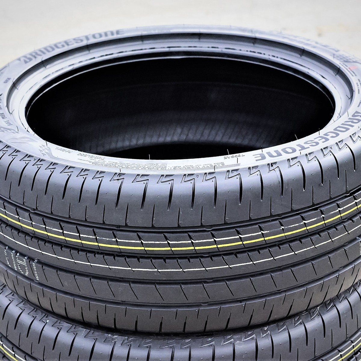 Tire Bridgestone Turanza T005A 235/40R19 92V Performance | eBay