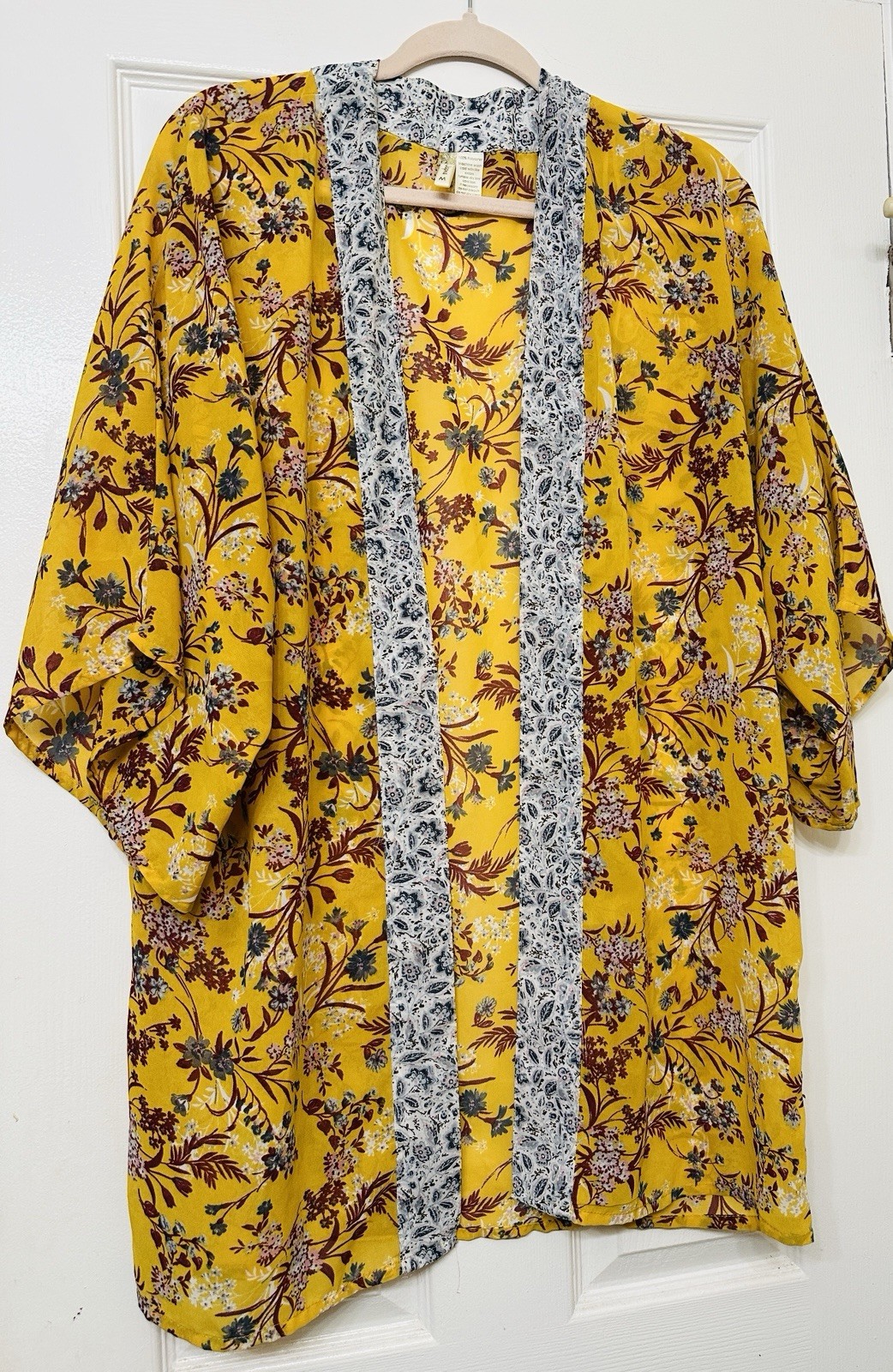 Japna Coverup Kimono Tropical Resort Floral Beach Island Boho Travel Medium