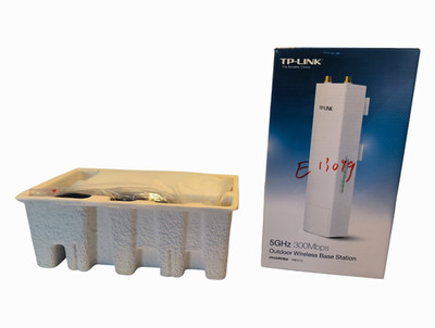 TP-LINK Pharos WBS510 5GHz 300Mbps Wireless Access Point Outdoor PoE RP-SMA