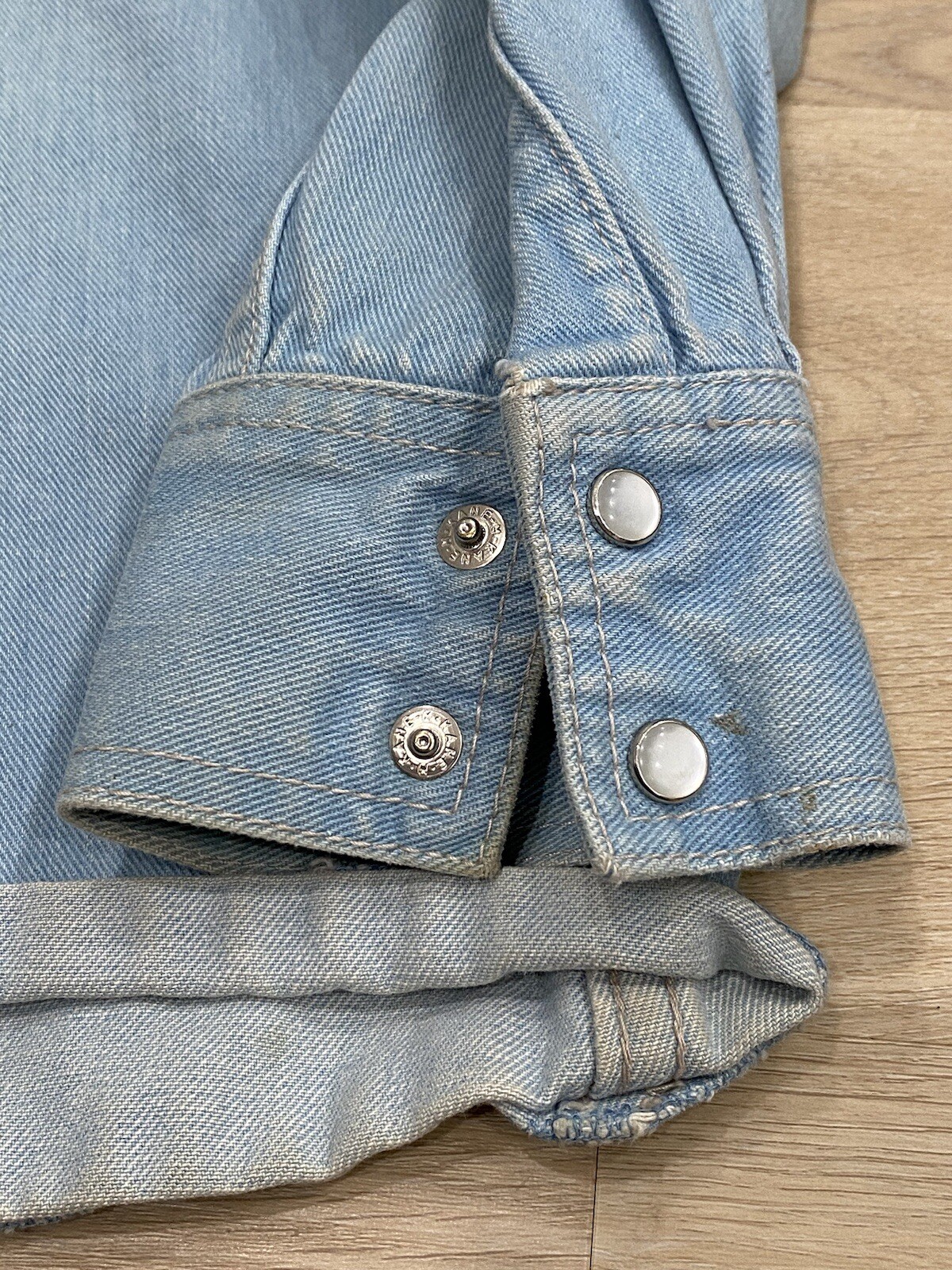 Picture 3 of 4