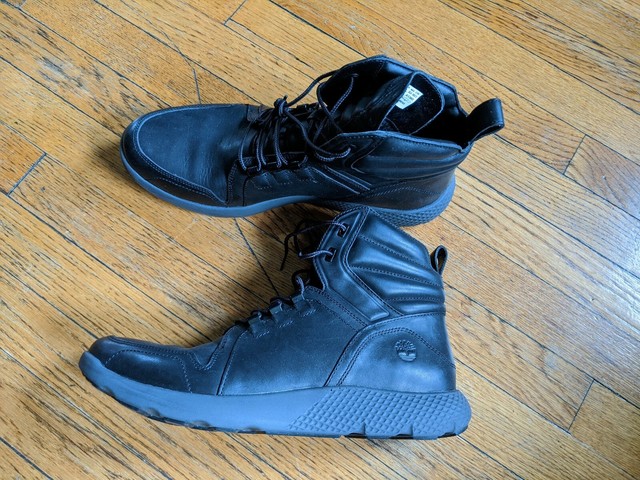 timberland flyroam chukka black