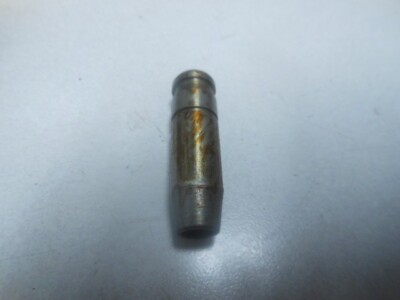 kazページ NOS Kawasaki Inlet Valve Guide 76-77 KZ900 77-99 KZ1000 12013-009