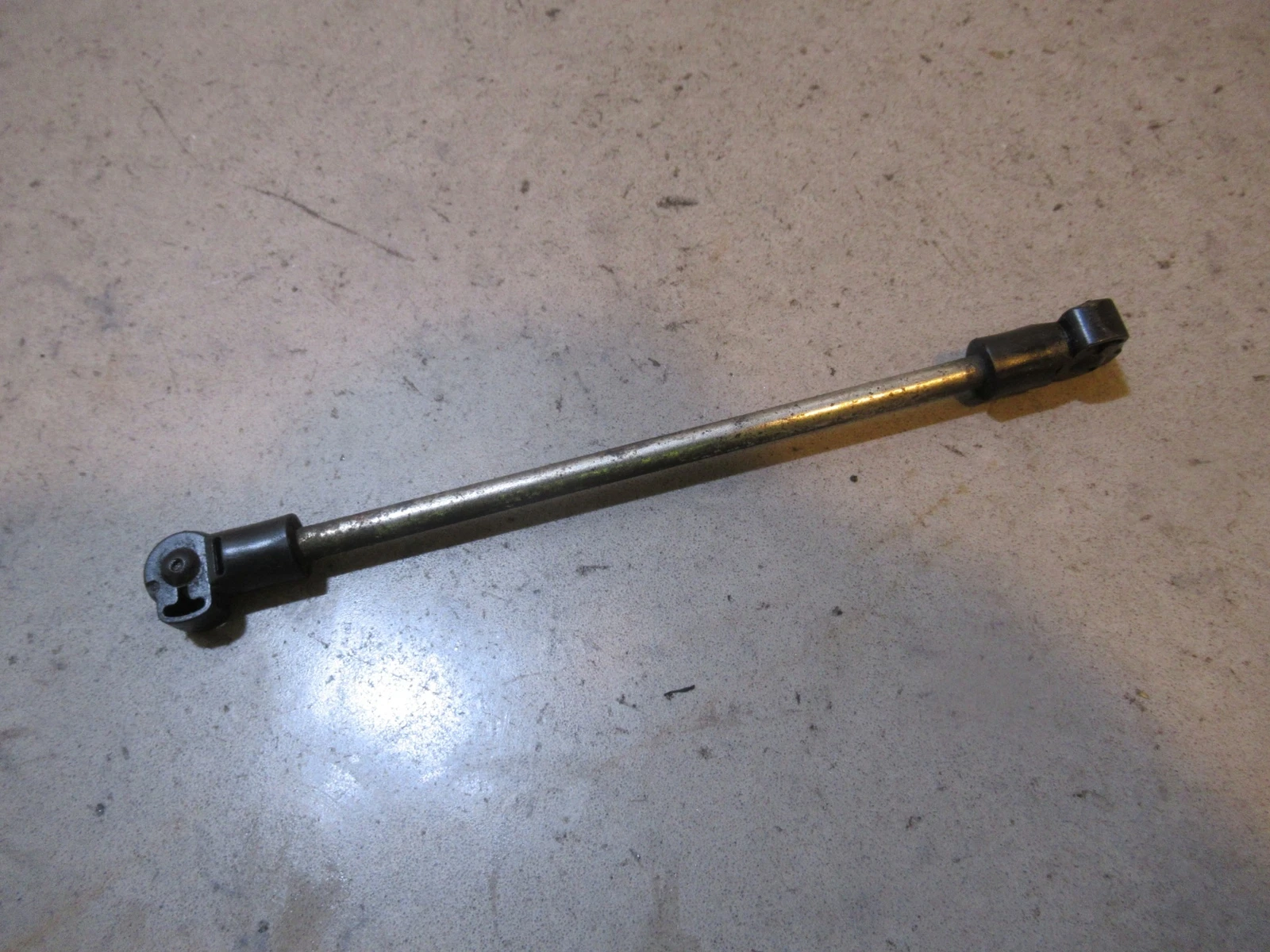 Polaris Pro RMK 800 Linkage Oilpump 2012 #17