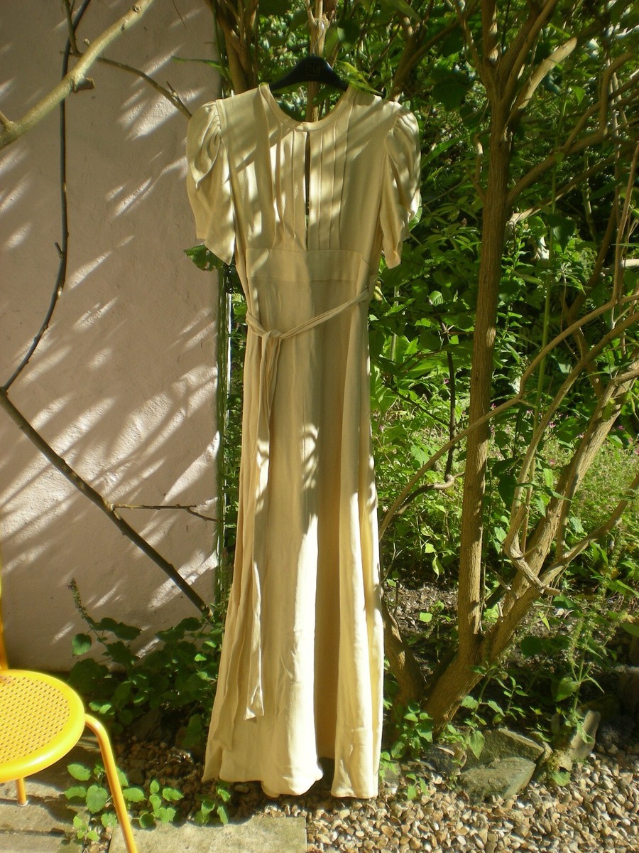 1972 Ossie Clark for Radley Moss Crepe cream maxi/wedding dress