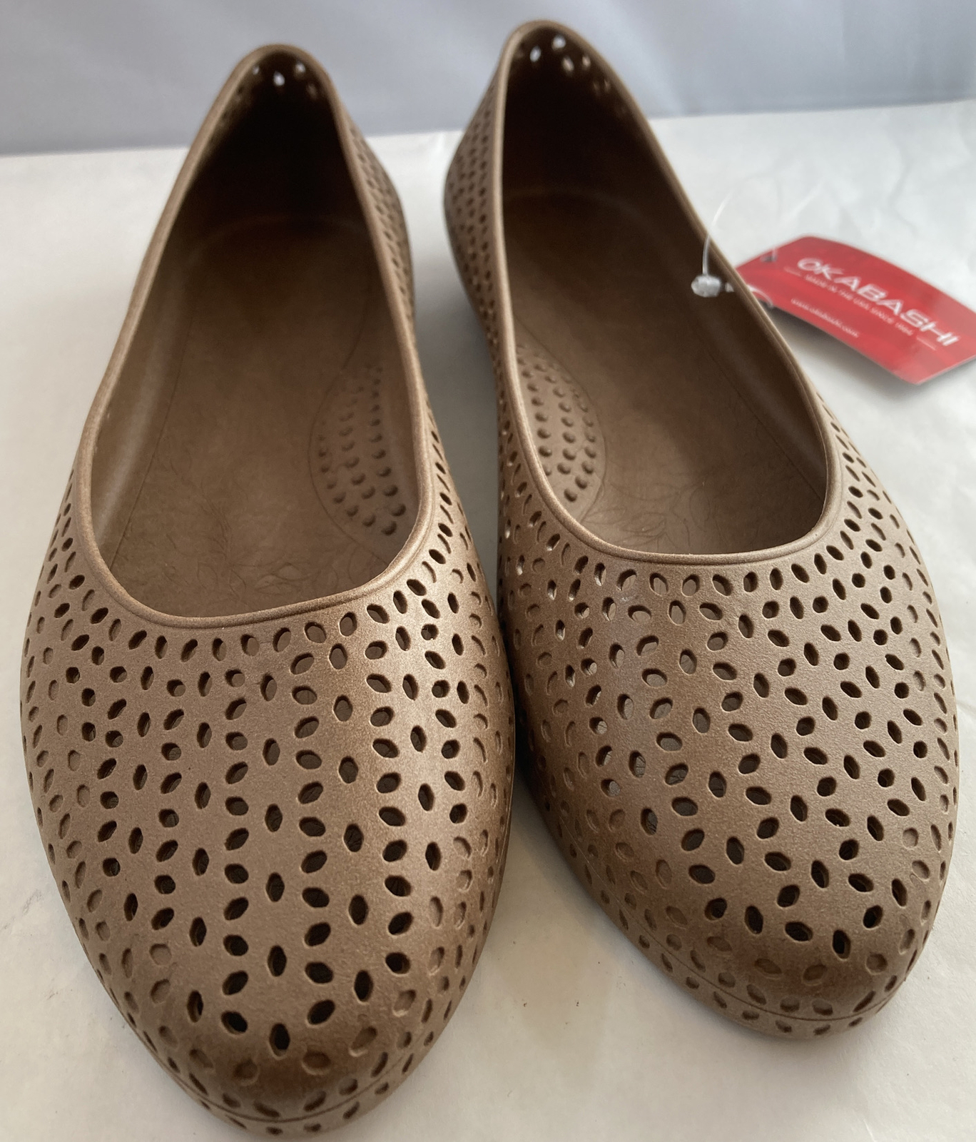 APL Sandali donna Okabashi marroni slip on taglia US 8 nuovi con etichette