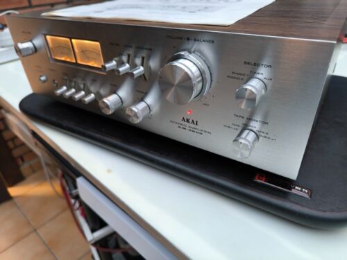 Akai AM-2600 Stereo Integrated Amplifier (1976-79) - Afbeelding 2 van 16