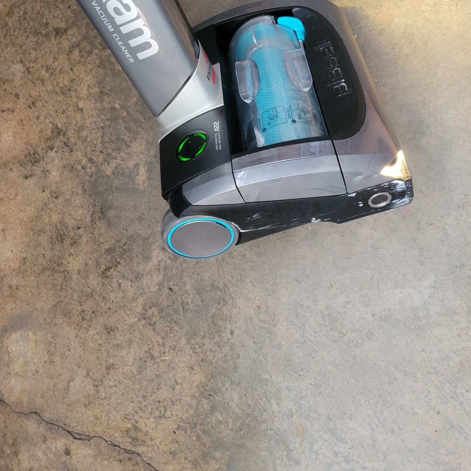 Bissell AirRam Cordless Vacuum Cleaner working condition just need